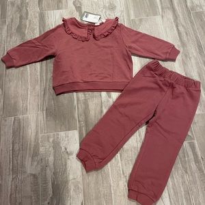 NWT H&M girls sweatsuit- 2/3